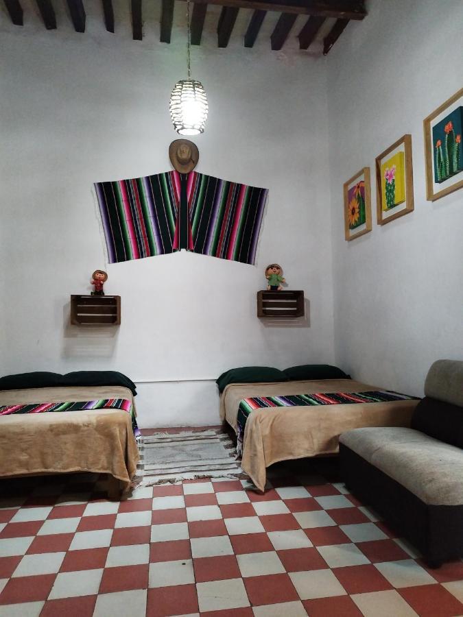 Lele Panchito Y Lavanda Juntos En El Centro 케레타로 외부 사진